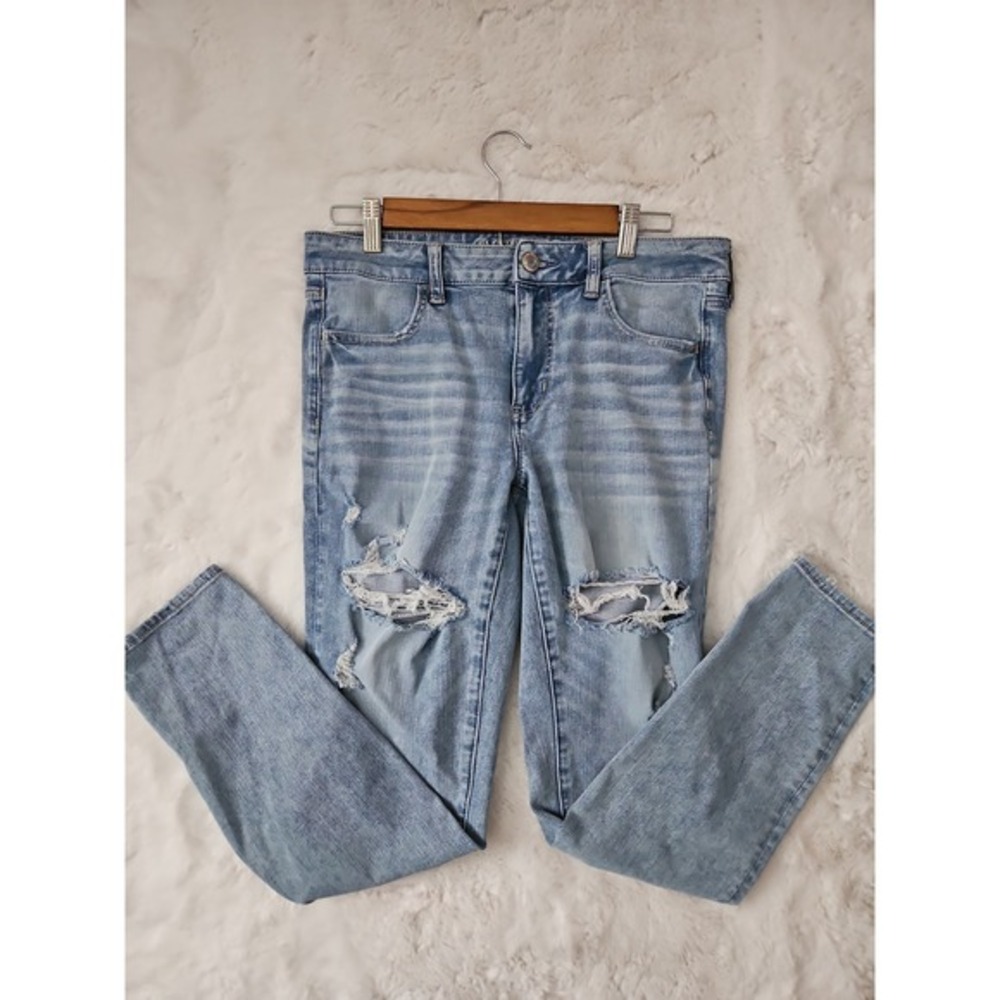 American Eagle Ne(x)t Level Stretch High Waisted‎ Jegging Size 12 Distressed